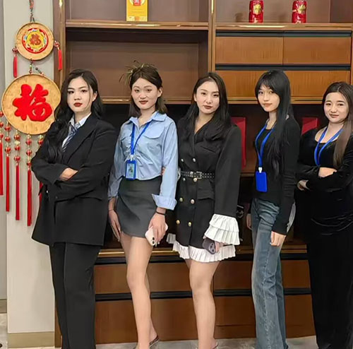 华纳万宝路公司客服与执行团队合影